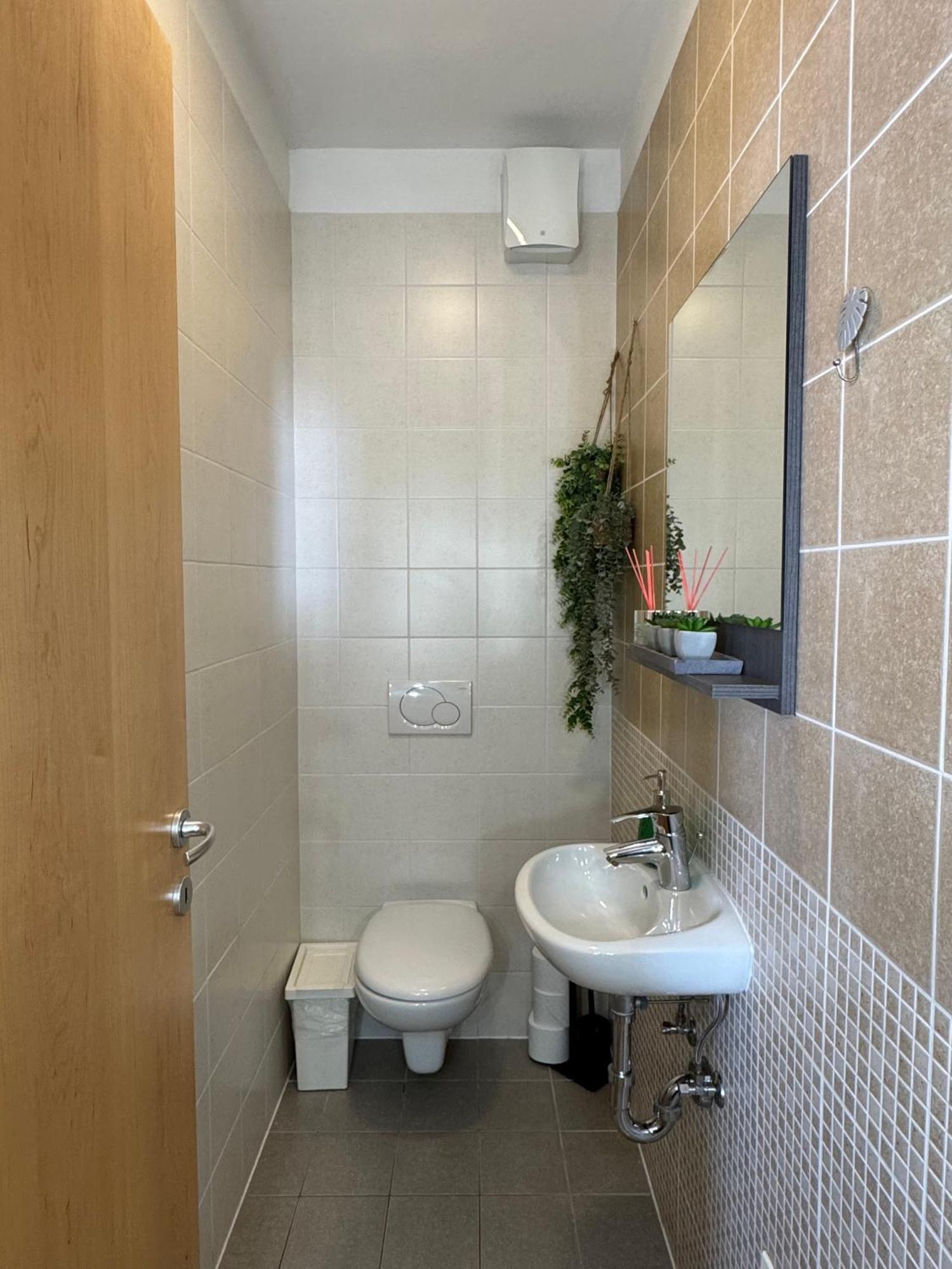 Titanium Apartment Изола Екстериор снимка